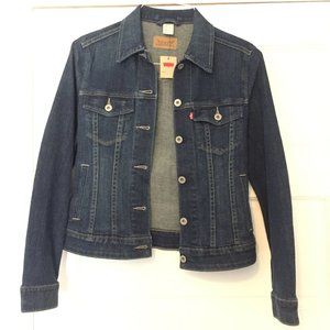 NWT Levi's Women's Denim Jean Jacket - Size S